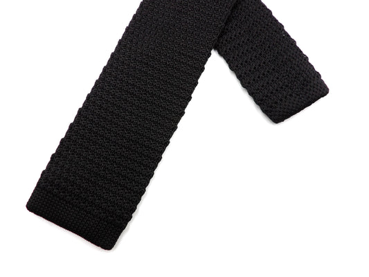 Knightsbridge Retro Mod 60's Slim Square End Plain Knitted Tie Black