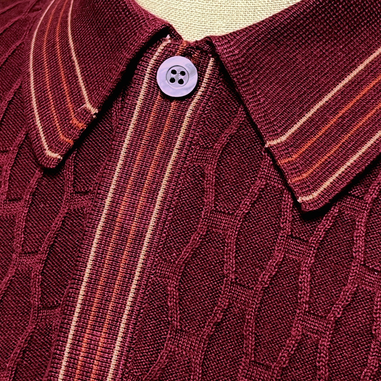 Gabicci Vintage Raised Honeycomb Knit Tipped Polo Wine