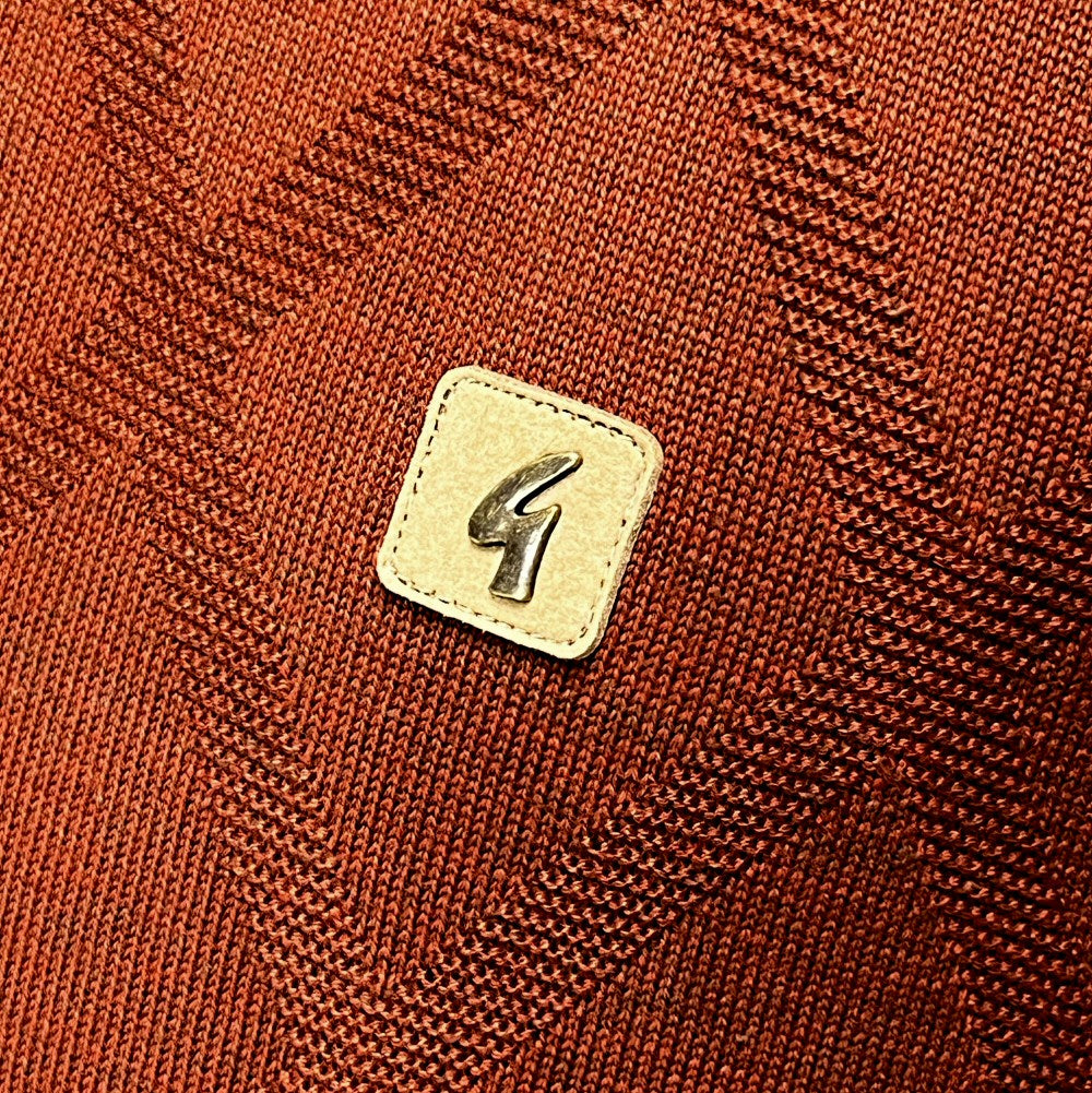Gabicci Vintage Diamond Knit Zip Neck Tipped Polo Chestnut