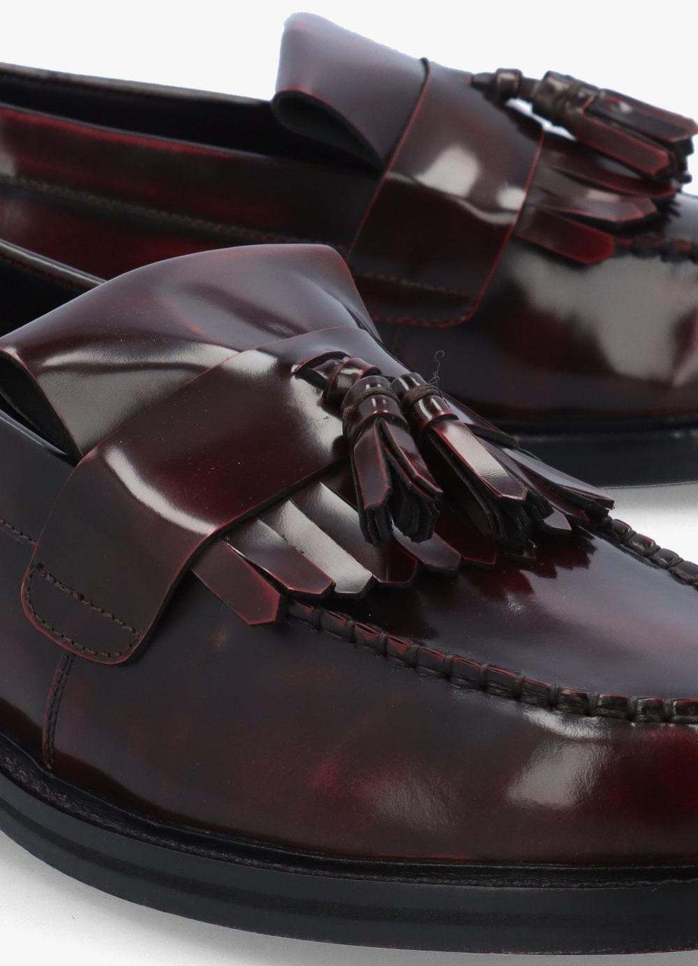 Delicious Junction Rude Boy Tassel Loafer Oxblood