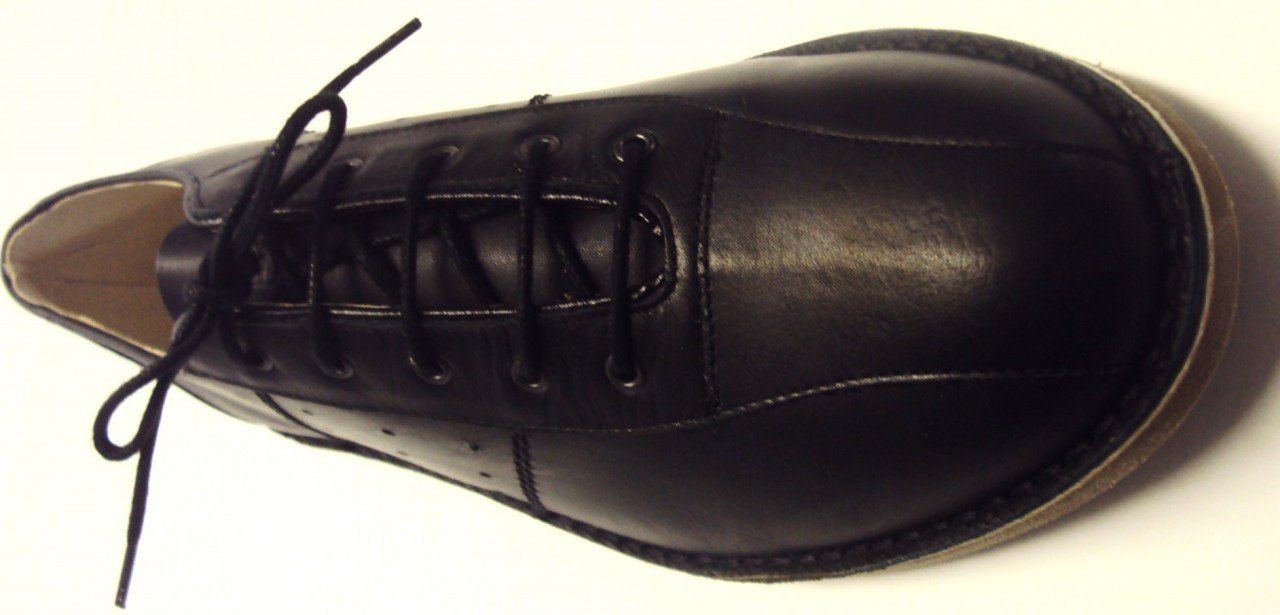 Ikon Original Marriott Leather Bowling Shoes in Black